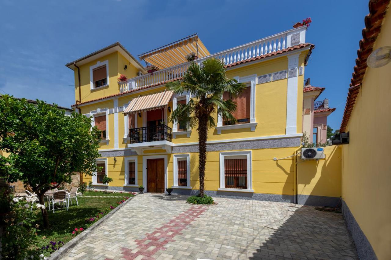 Villa Palma Center Берат Екстериор снимка